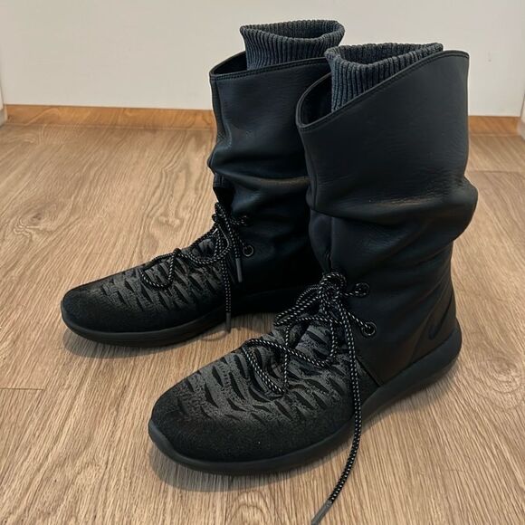 Nike Womens Roshe Two Hi Flyknit Slouch Leather Boots Size 10, Black Gray 861708 - Picture 3 of 15